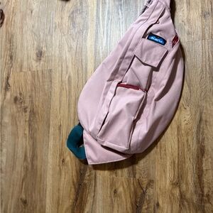 Kavu Pink Sling Bag with Pockets